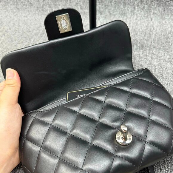 100% Authentic CHANEL Belt Bag - Picture 3 of 14